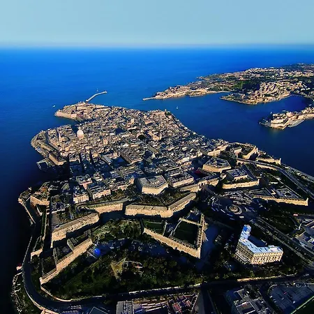 Blue Waters 2 Bedroom Penthouse, With Large Outside Terrace In Apartment Sliema