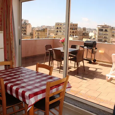 Apartment Blue Waters 2 Bedroom Penthouse, With Large Outside Terrace In