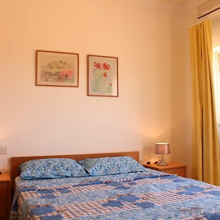 Blue Waters 2 Bedroom Penthouse, With Large Outside Terrace In Апартаменты Слима