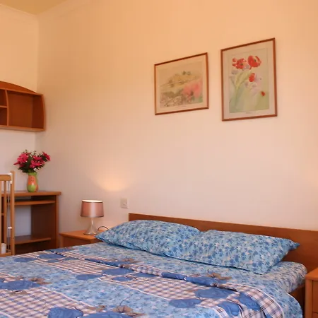 Blue Waters 2 Bedroom Penthouse, With Large Outside Terrace In Апартаменты